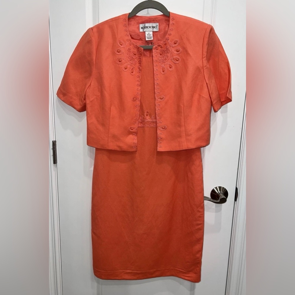 Brownstone Studios Women’s 2 Piece Coral Dress & Jacket Size 6 New
